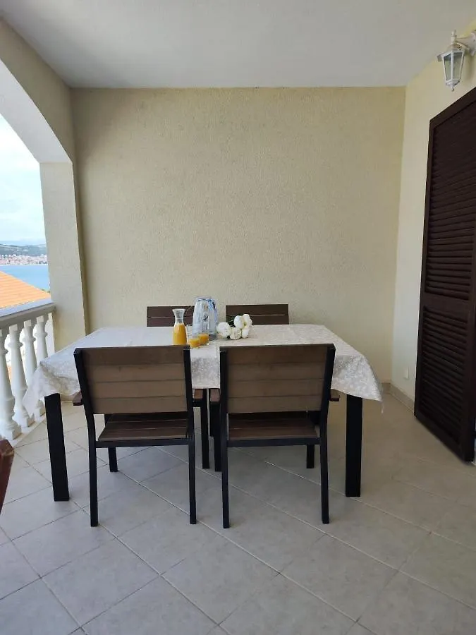 Apartmani Roko Donji Okrug  Chorvatsko